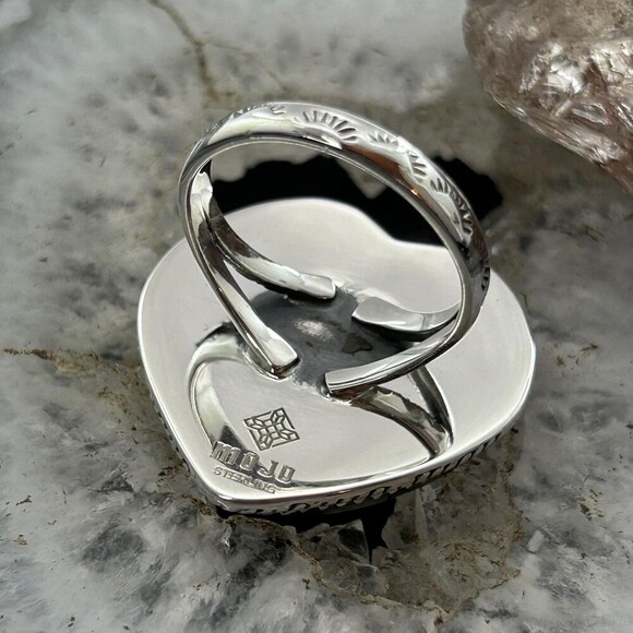 Sterling Southwestern Style White Buffalo Heart Shape Ring Size 9 For Women - Picture 7 of 10